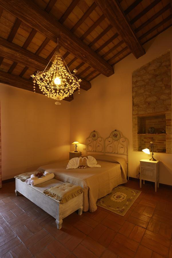 Contado San Lorenzo B&B And Wine Castilenti Eksteriør billede
